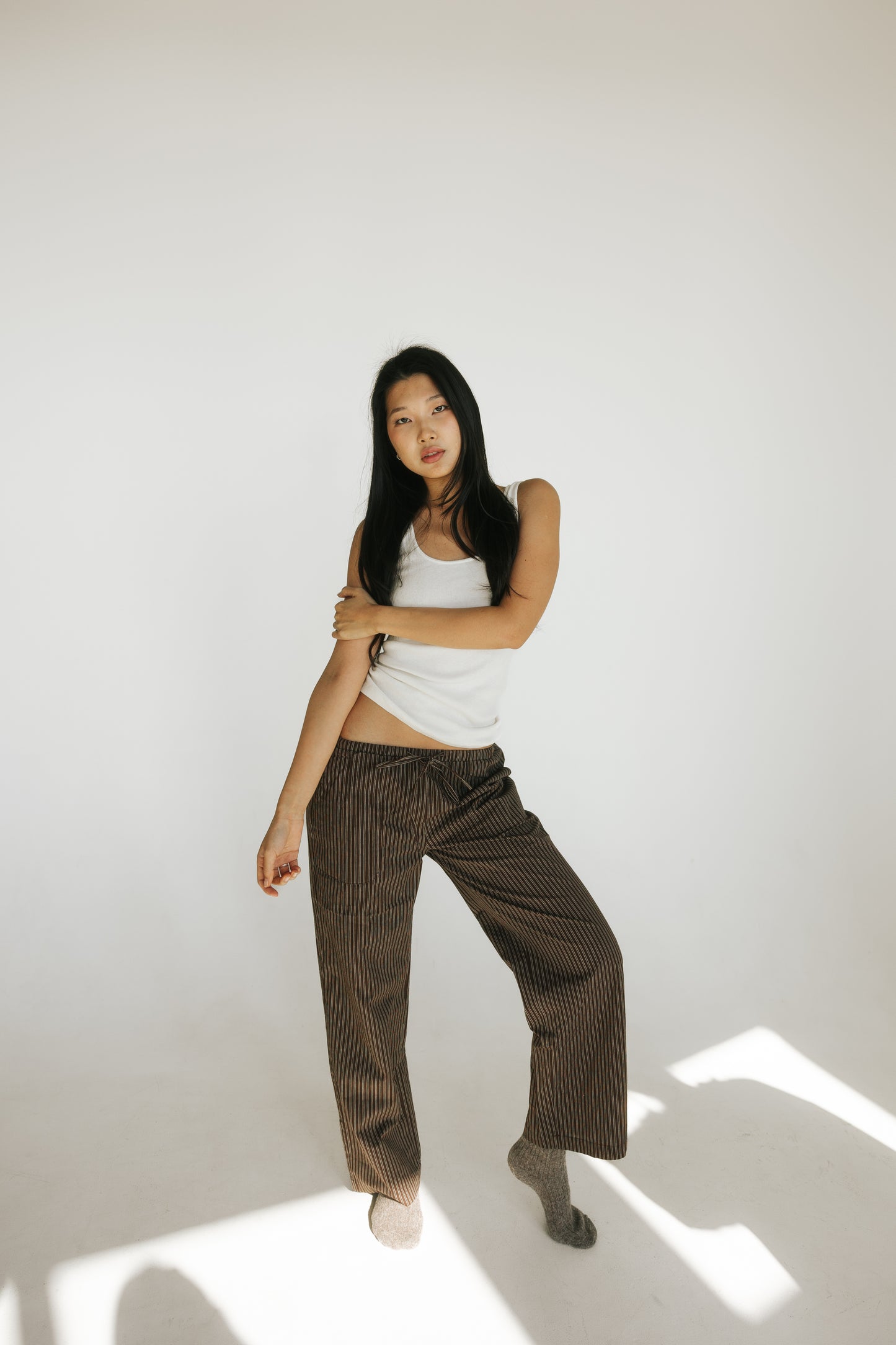 Riot Lined Lounge Pants in- Coffee